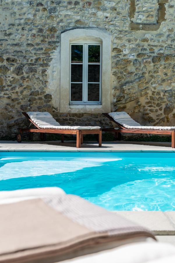 La Maison De Livia, Gite, Chambres Et Table D'Hotes Sauzet (Gard) 外观 照片
