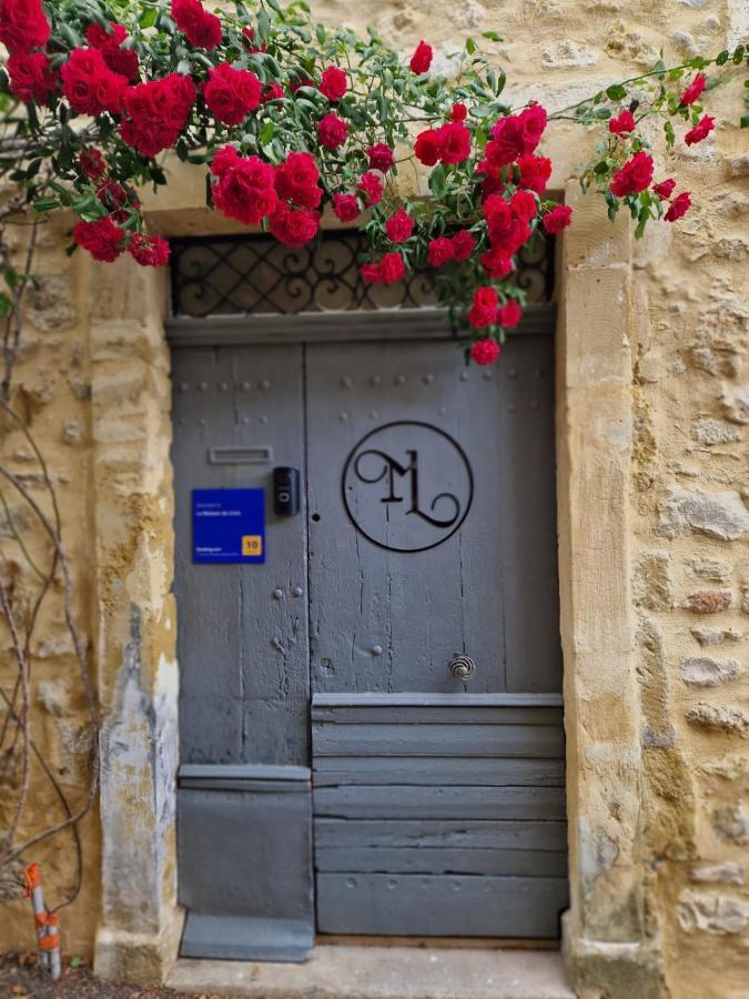 La Maison De Livia, Gite, Chambres Et Table D'Hotes Sauzet (Gard) 外观 照片